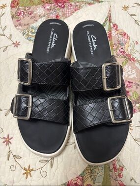 Clarks Black Woven Double-Buckle Cloudsteppers Sandals